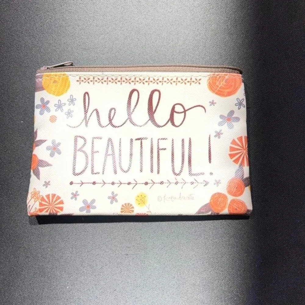 Hello Beautiful floral makeup bag‎